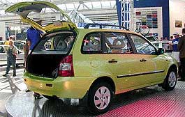 ОАО «АВТОВАЗ» намерено в 2006 г произвести первые автомобили «Лада-Калина» с кузовом «универсал».